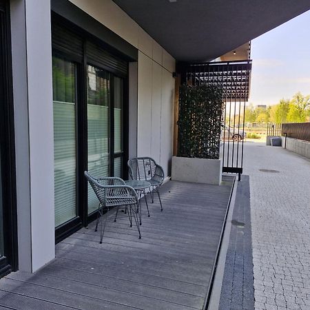 Riverside Apartments Nadmotlawie - Gym & Sauna, Free Parking グダニスク エクステリア 写真