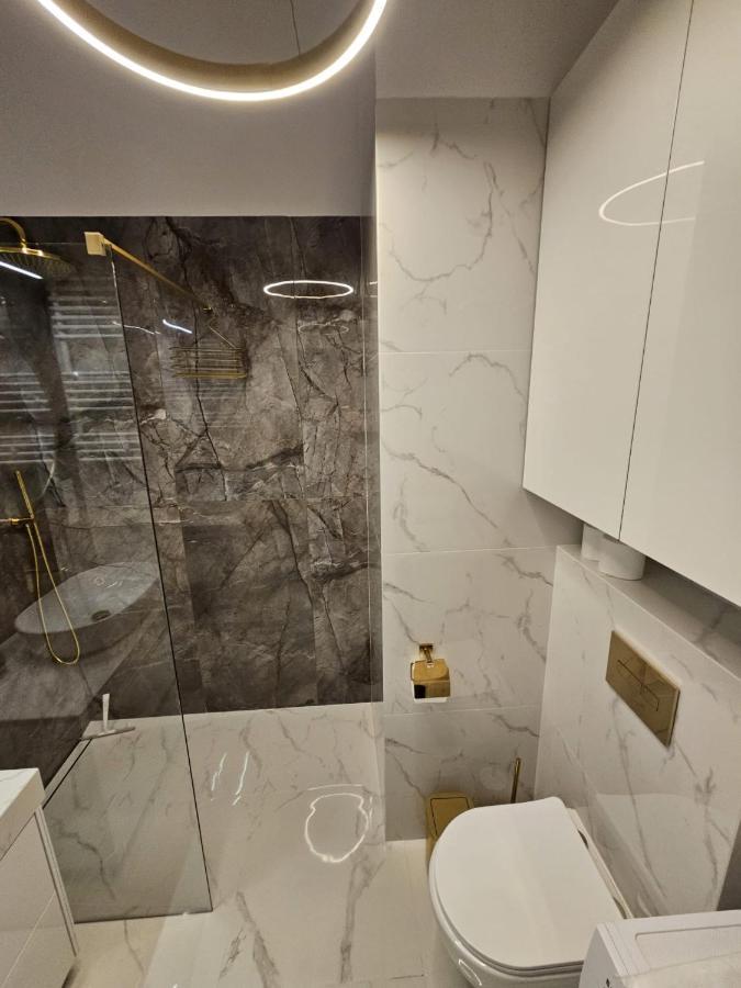 Riverside Apartments Nadmotlawie - Gym & Sauna, Free Parking グダニスク エクステリア 写真